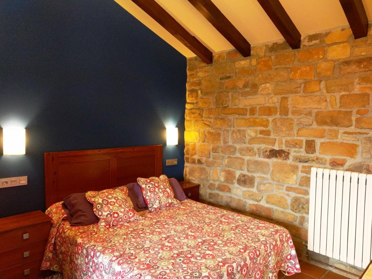 Apartamentos Rurales Knicasia Quintueles Kültér fotó